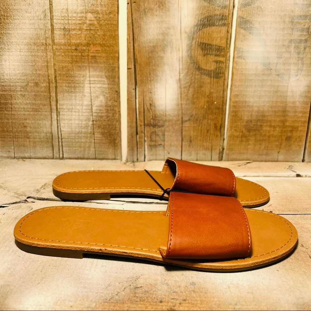 Women Loft Outlet Sandals Size 6